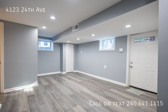 Building Photo - 4123 24th Ave