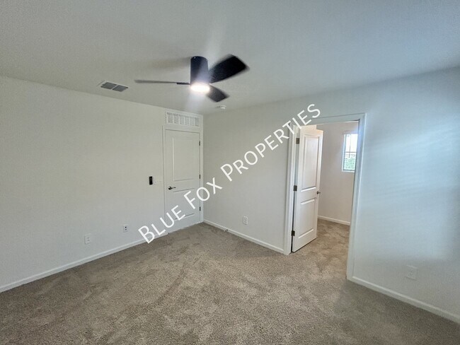 Building Photo - 6973 W Jadewood Ln