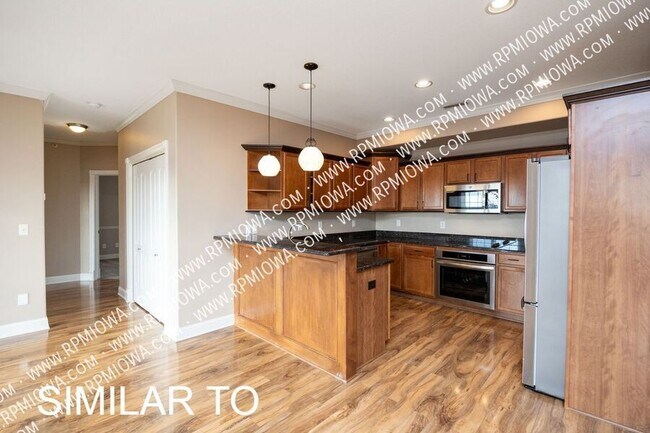 Building Photo - 14105 Airline Ave