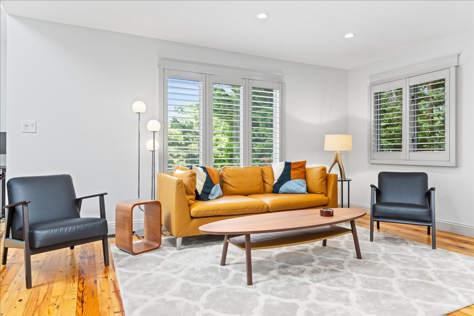 Building Photo - 710 Lighthouse Ave