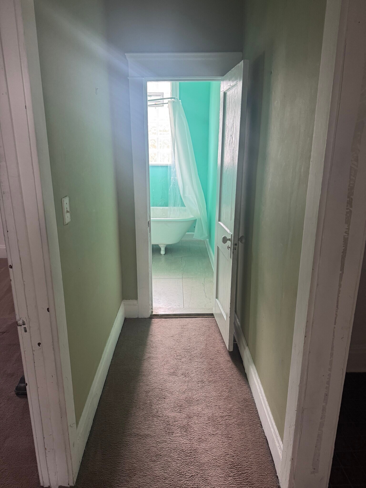 Hall - 1918 E 123rd St