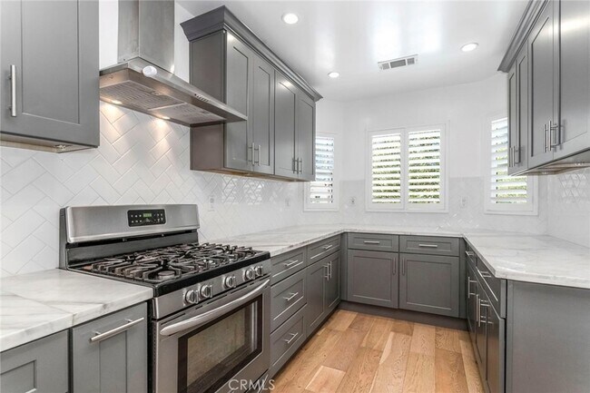 Building Photo - 1444 Stearns Dr