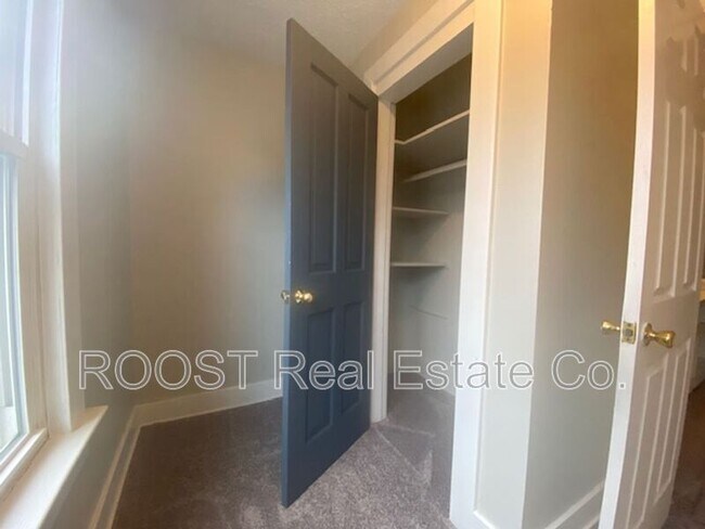 Building Photo - 105 Rockwood Ave