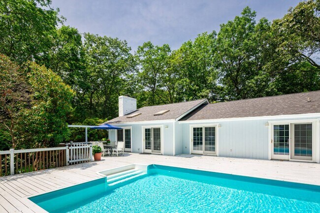 Building Photo - 25 High Point Rd