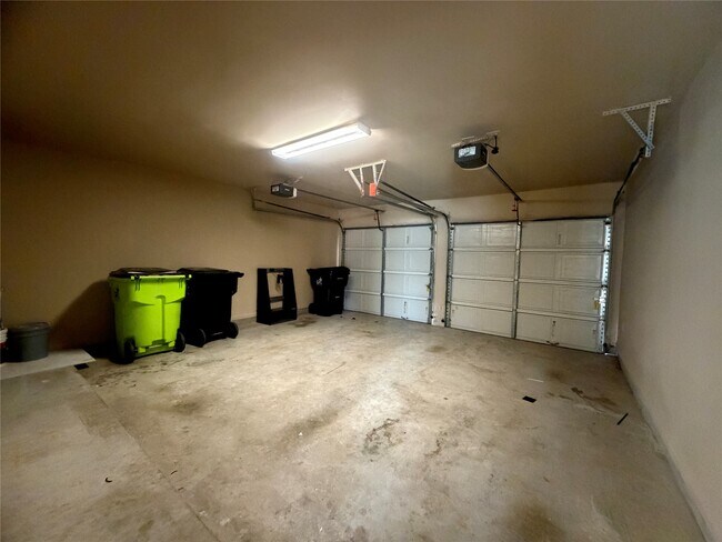 Building Photo - 246 Golden Grain Dr