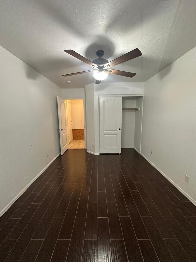 Building Photo - 2665 N 137th Ave