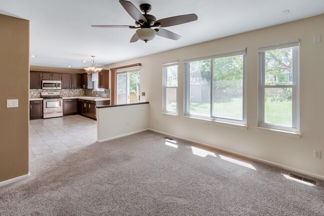 Building Photo - Charming 4 Bedroom 3 Bath in Highlands Ranch!