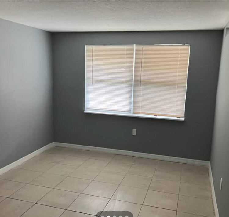 Building Photo - 6640 Veterans Dr