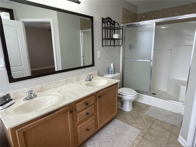 Building Photo - 187 Advance Dr