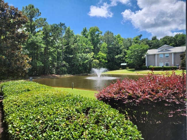 Building Photo - Charming 2 bedroom plus flex room in Dunes...