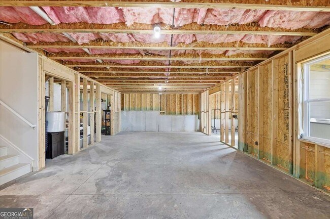Building Photo - 3939 Alderstone Dr