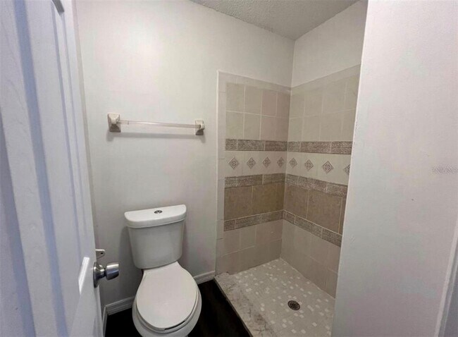 Building Photo - 1089 Woodman Way