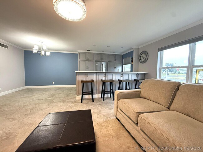 Building Photo - 916 Savannas Point Dr