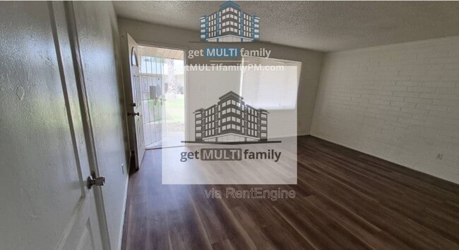 Building Photo - 8407 E Coronado Rd