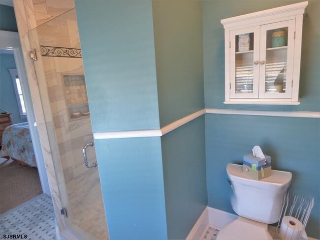 Building Photo - 875 Stenton Pl