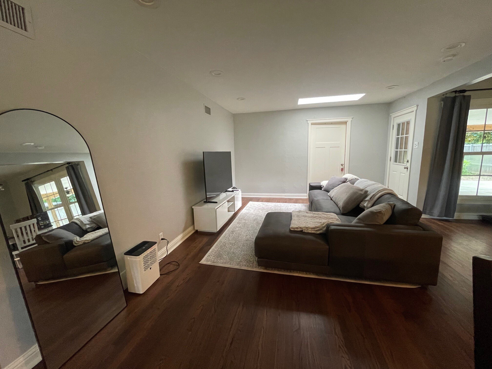 Building Photo - 1012 Elmwood St