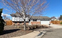 Building Photo - Pet-friendly Tri-Level Home with Large Backyard