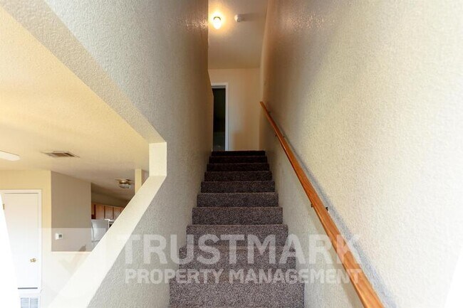 Building Photo - 4508 Sylvia Dr