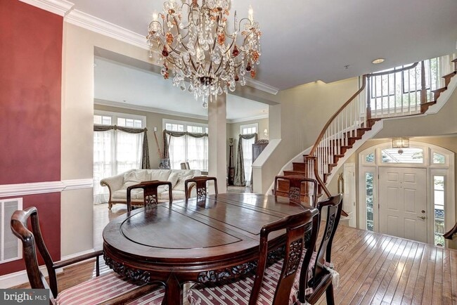 Building Photo - 1657 Colonial Hills Dr