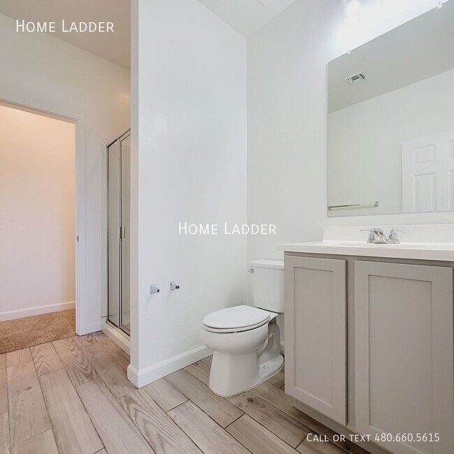 Building Photo - 13337 W Lariat Ln