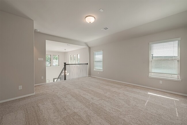 Building Photo - 32005 Towering Birch Trl