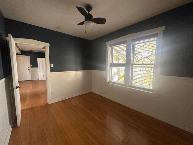 Building Photo - 3719 W Hirsch St