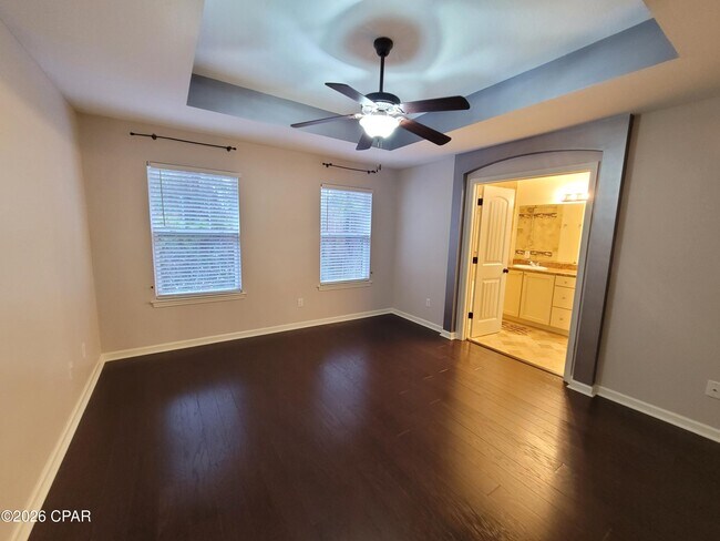 Building Photo - 7218 Quail Hollow Dr