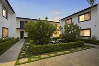 Building Photo - 1381 Santa Clara St