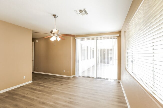 Building Photo - 14473 W Avalon Dr