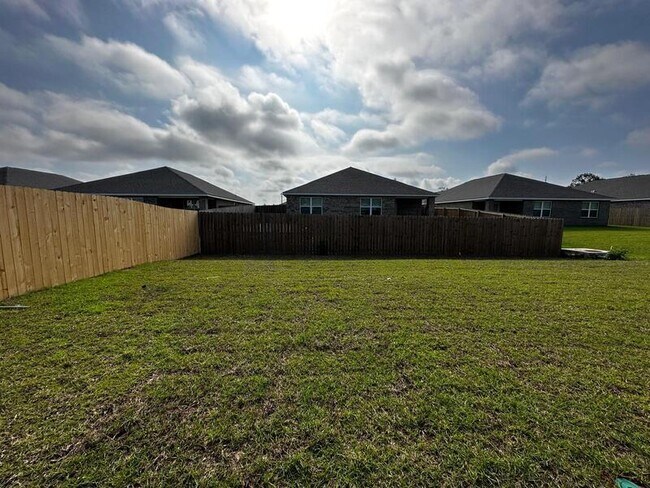 Building Photo - 2551 Arbordale Lp