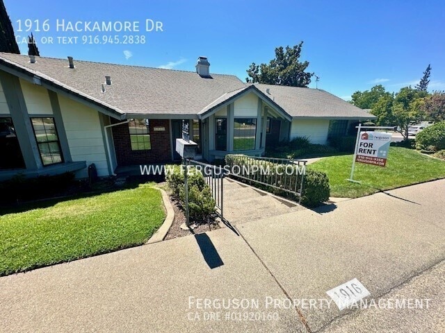 Building Photo - 1916 Hackamore Dr