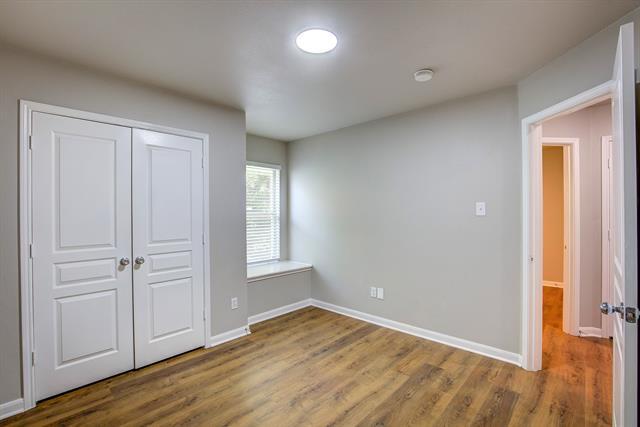 Building Photo - 12125 Tacoma Ridge Dr