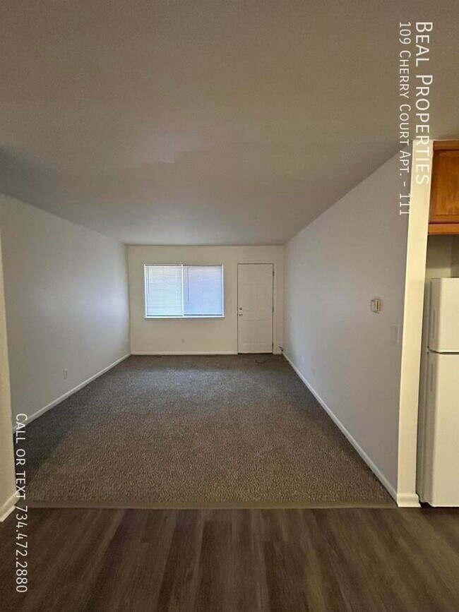 Building Photo - 109 Cherry Ct