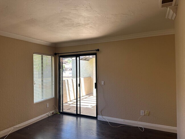 Building Photo - SHADOWRIDGE UPGRADED CONDO WITH GARAGE