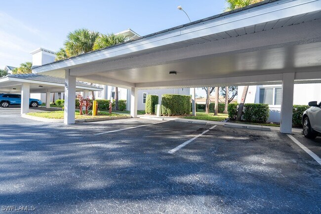 Building Photo - 7835 Regal Heron Cir