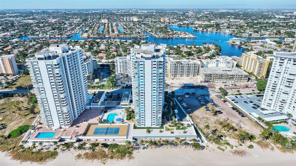 Building Photo - 1360 S Ocean Blvd