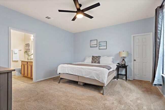 Building Photo - 312 Tanager Pass