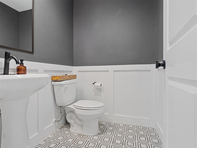 Building Photo - 3706 Creekmont Grn Ln