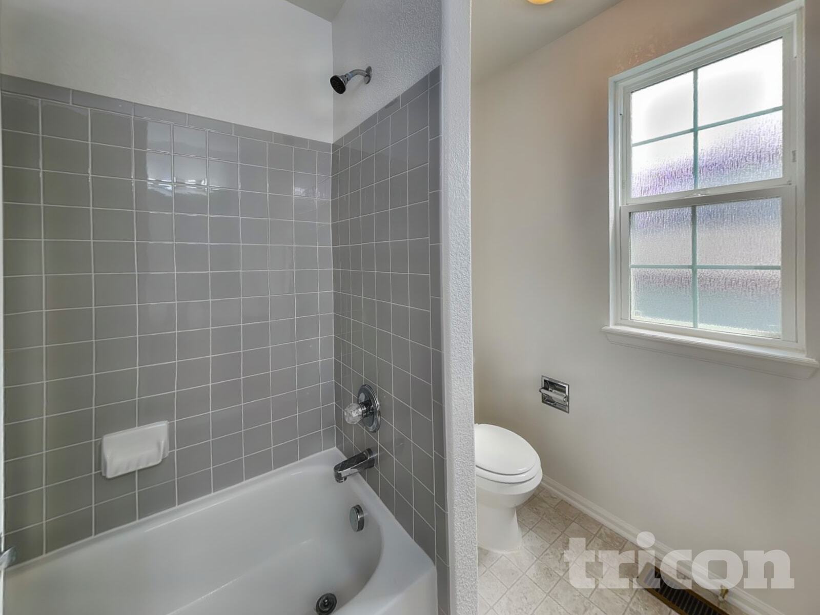 Building Photo - 4843 S Liverpool Cir