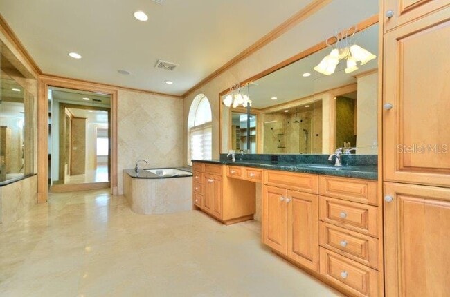 Building Photo - 220 Gulf Blvd