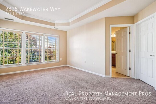 Building Photo - 2825 Wakewater Way