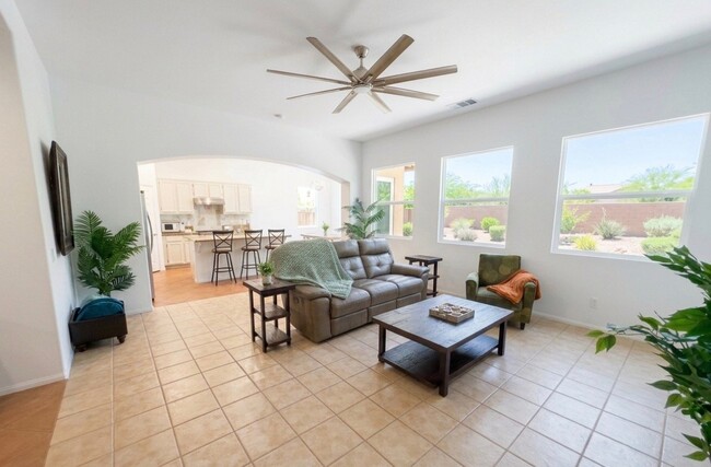 Building Photo - 82686 Castleton Dr
