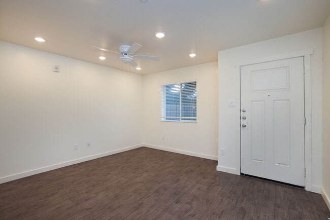 Building Photo - 21155 Gosling Rd