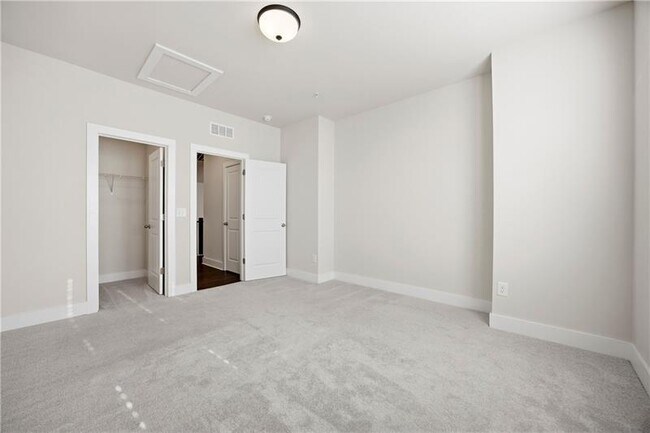 Building Photo - 1235 Weatherway Ln