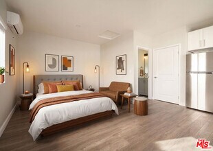 Building Photo - 12457 Hortense St