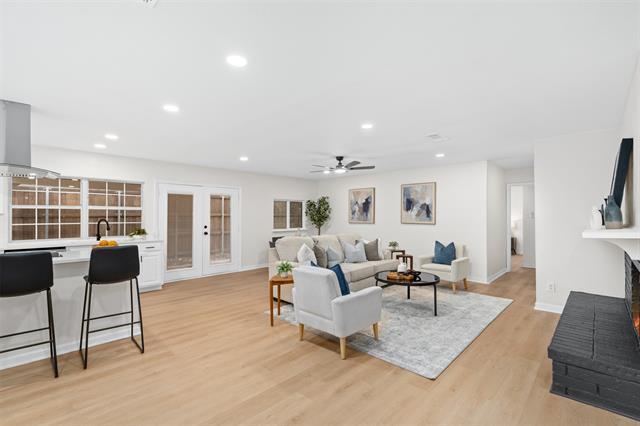 Building Photo - 8822 Miami Dr