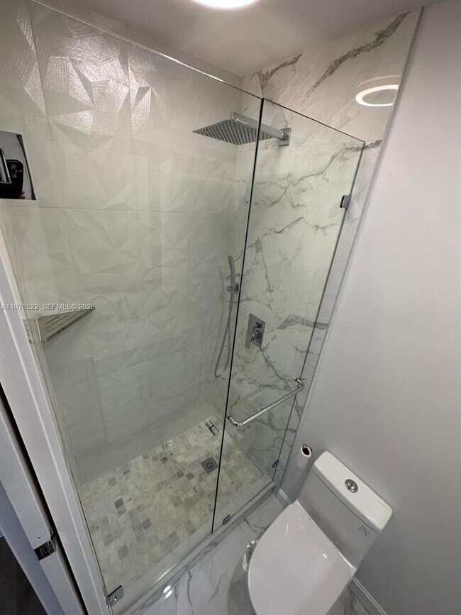 Building Photo - 34 SE 3rd Terrace