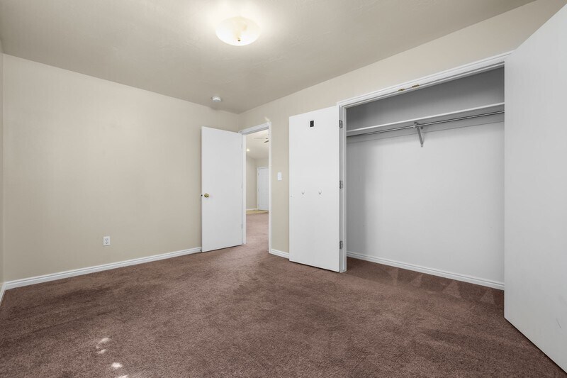 Building Photo - 756 N 1060 W