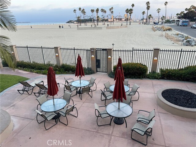 Building Photo - 850 E Ocean Blvd
