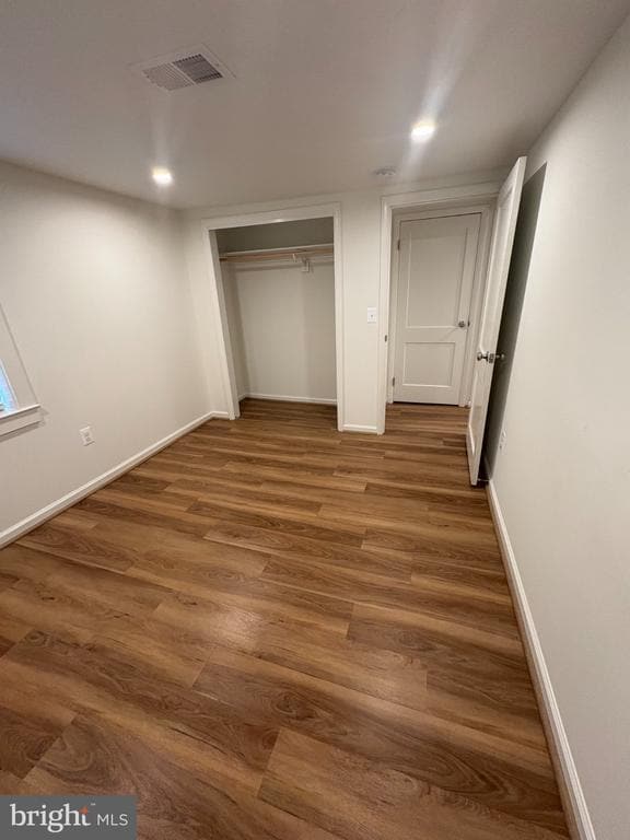 Building Photo - 39977 Peacock Cir